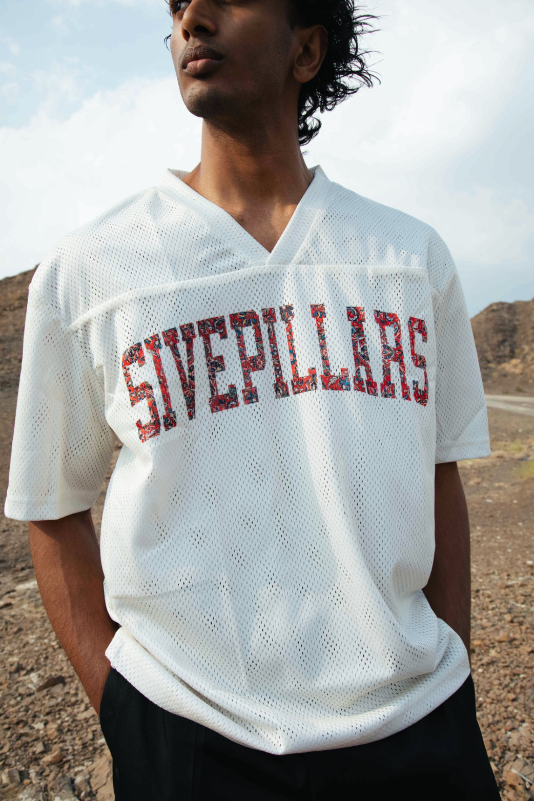 5ivepillars Hockey Tee - Off-White
